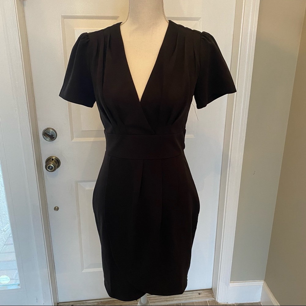 Lulu’s little black dress